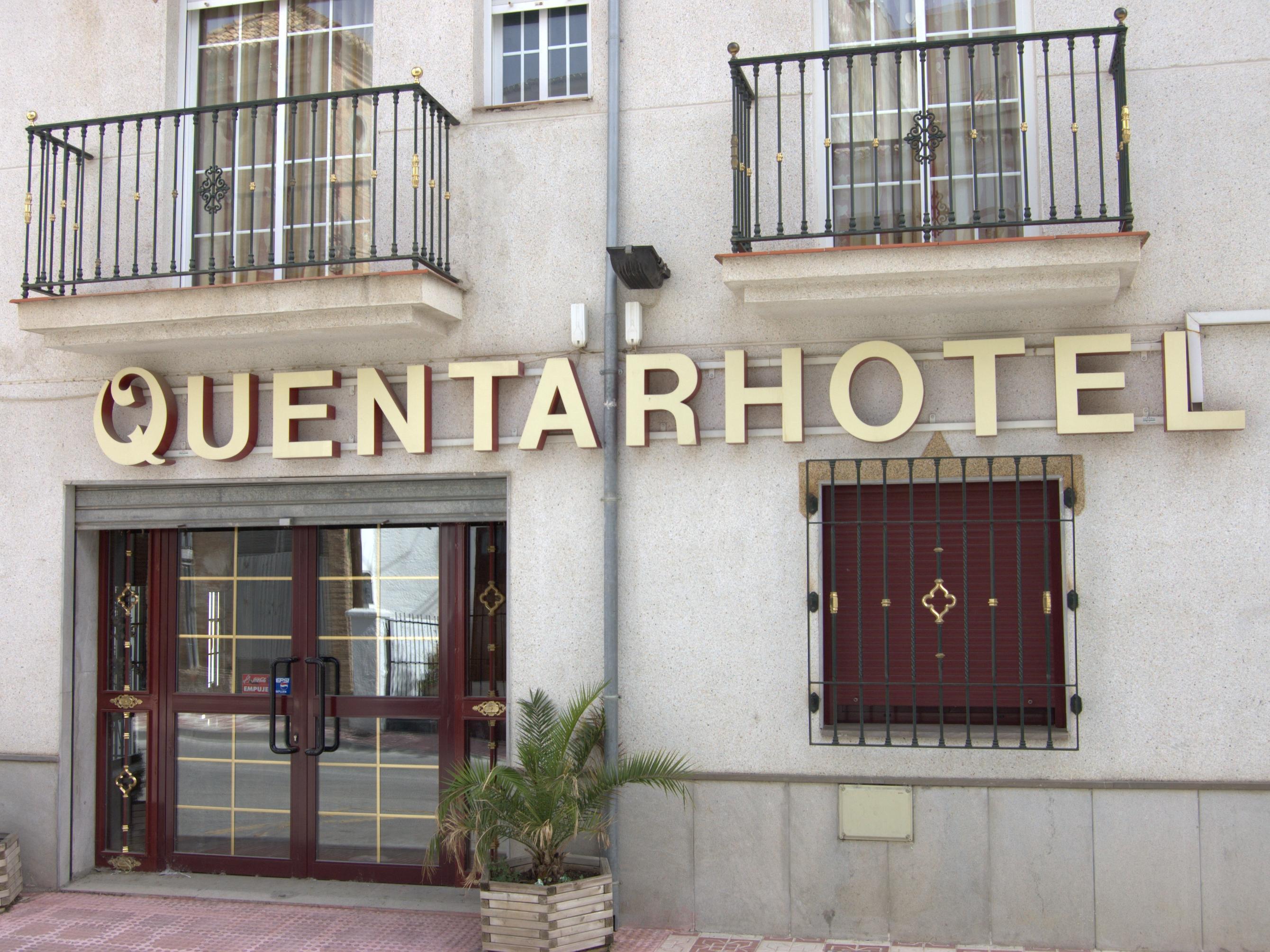 Quentar Hotel Exterior foto
